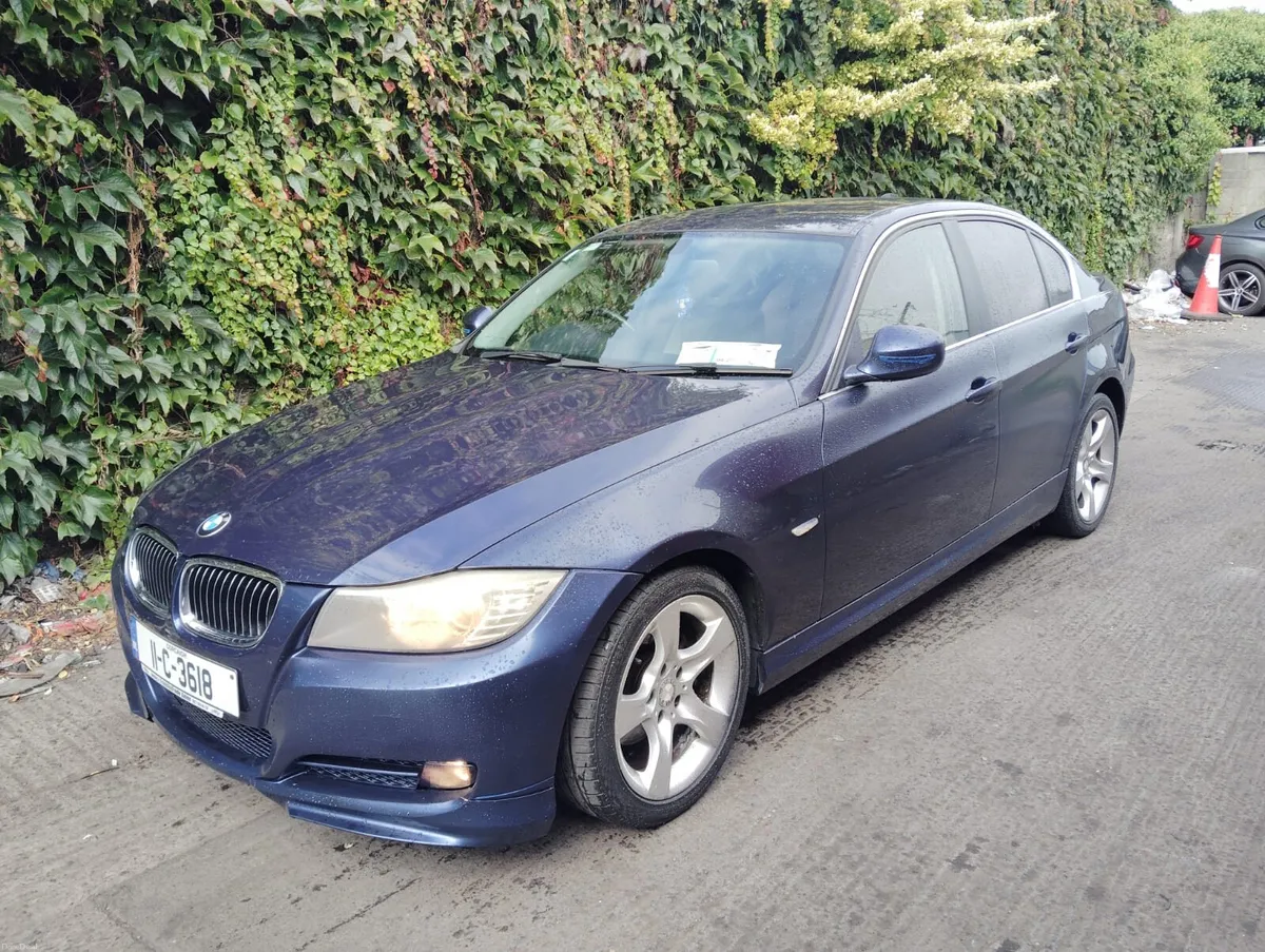 2011 BMW 318D Automatic 2L Turbo Diesel - Image 4