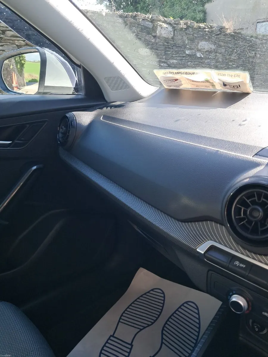 Audi Q2 2018 - Image 6
