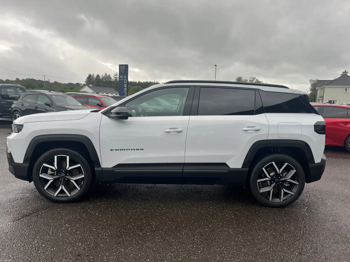 Jeep Compass 2026 - Image 3