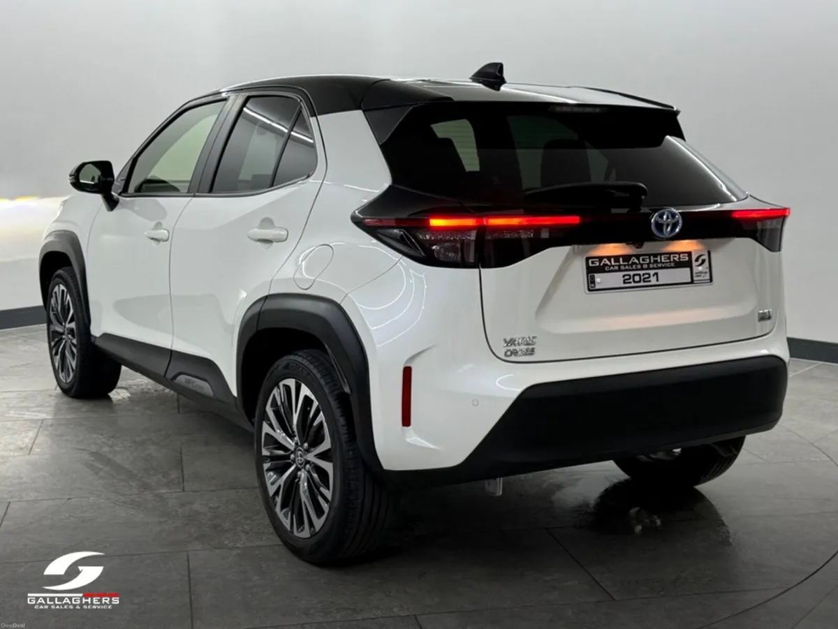 Toyota Yaris Cross 1.5 SELF CHARGE AUTOMATIC - Image 6
