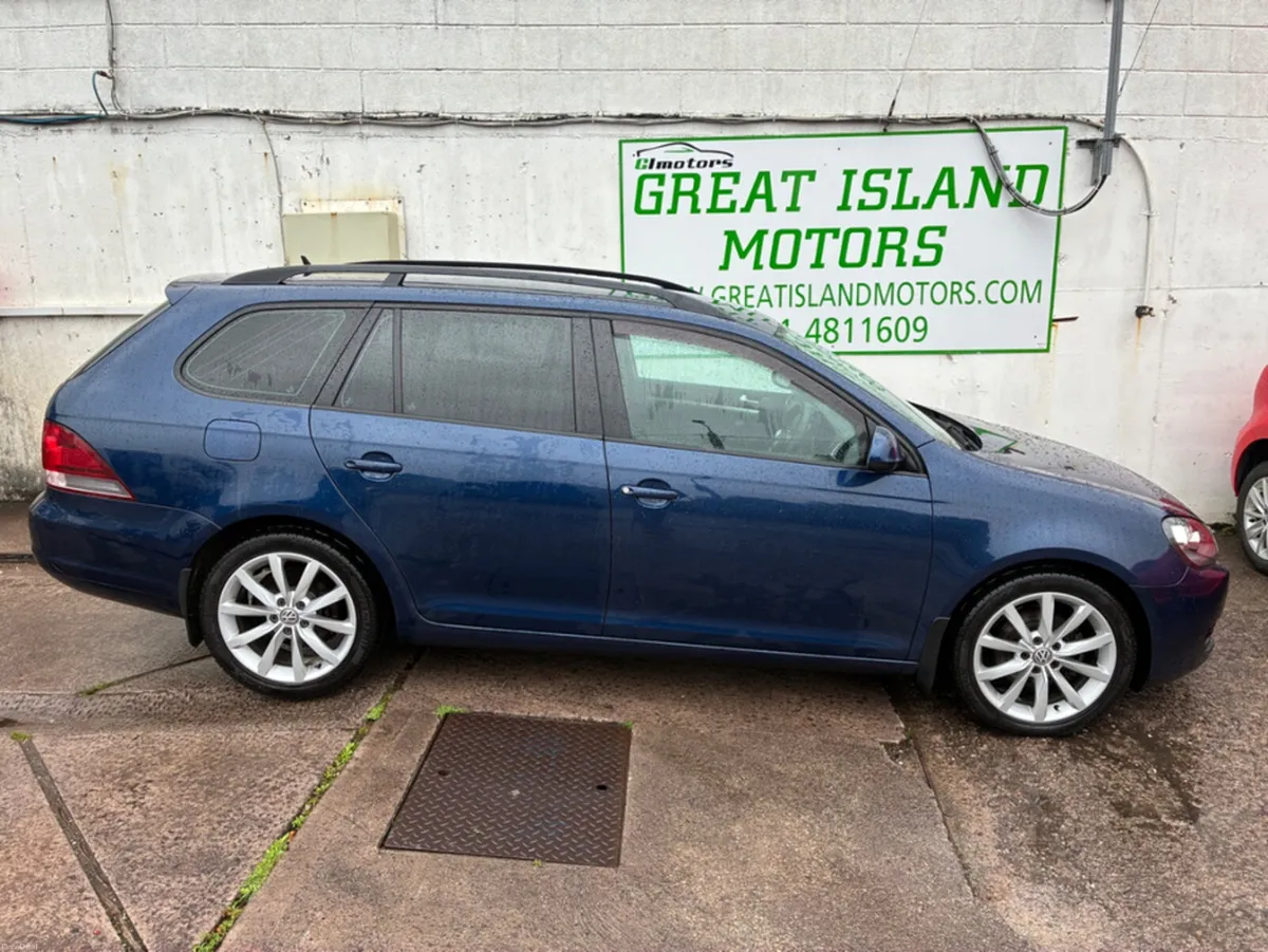 Volkswagen Golf 1.6 TDI S 105PS 5DR - Image 5