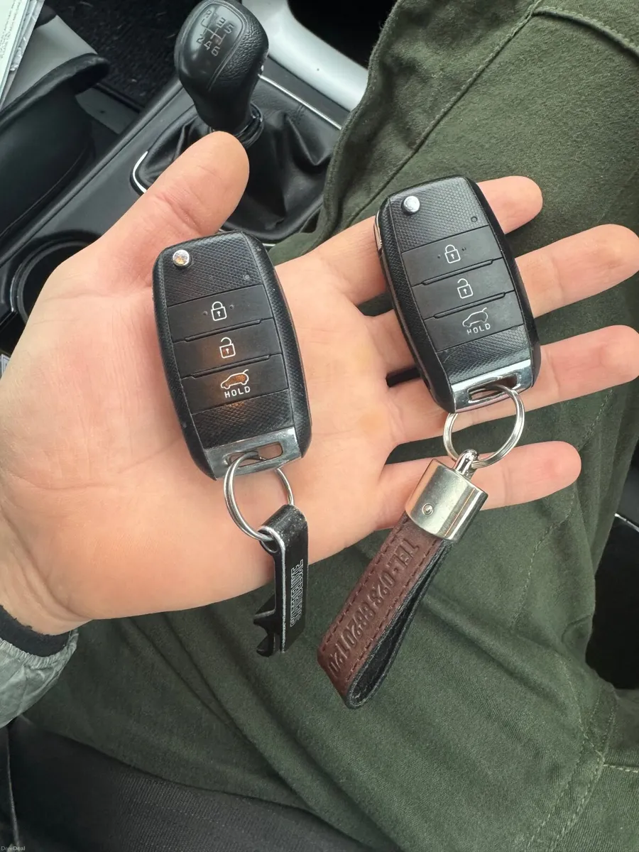 Kia Ceed 2015 - Image 5