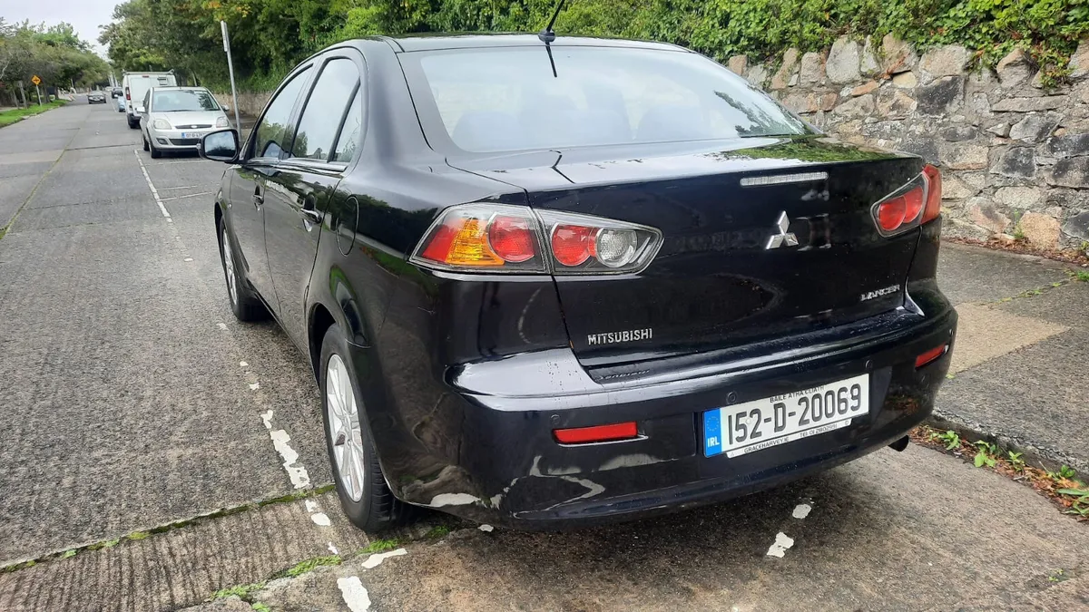 MITSUBISHI LANCER 2015 PETROL MANUAL LOW KMS - Image 6