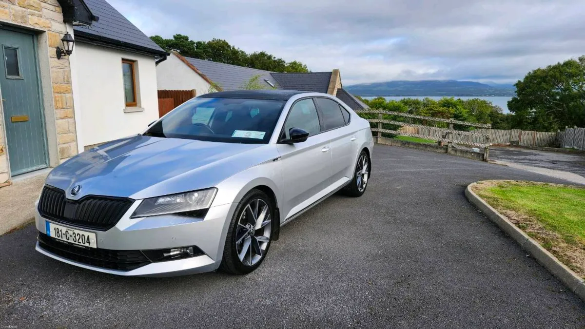 Skoda Superb Sportline - Image 2