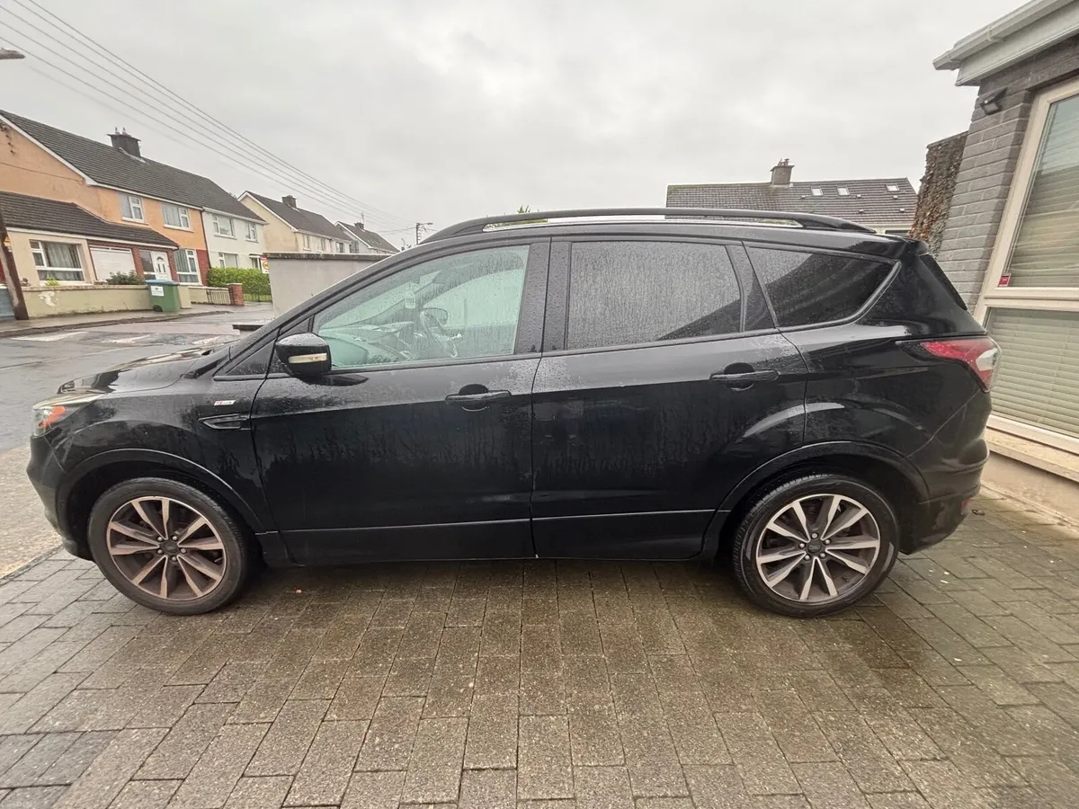 Ford Kuga 2017 - Image 1