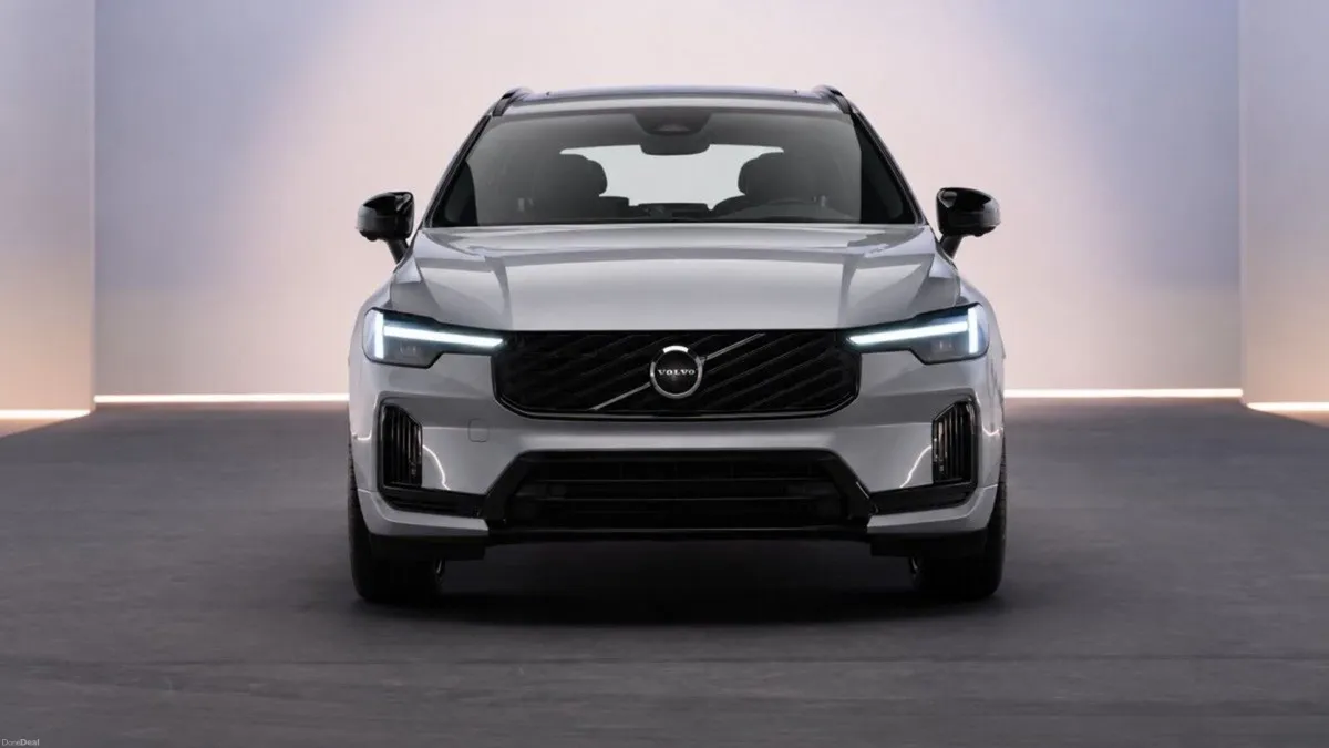 Volvo XC60 200 KM OF ELECTRIC RANGE  THE NEW VOLVO - Image 2