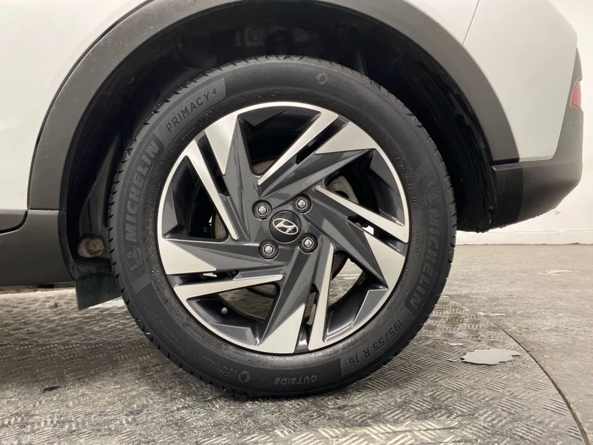 Hyundai Bayon 1.2 Petrol Executive - Image 5