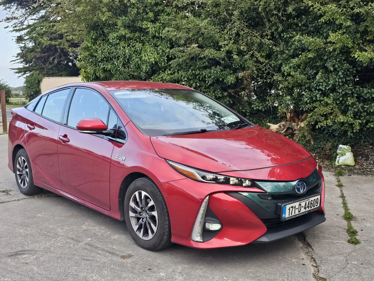 2017 TOYOTA PRIUS HYBRID AUTO TOP SPEC €13,650 - Image 3