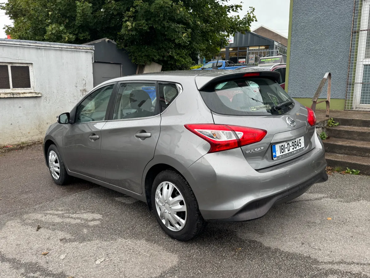 Nissan Pulsar petrol Automatic. - Image 6