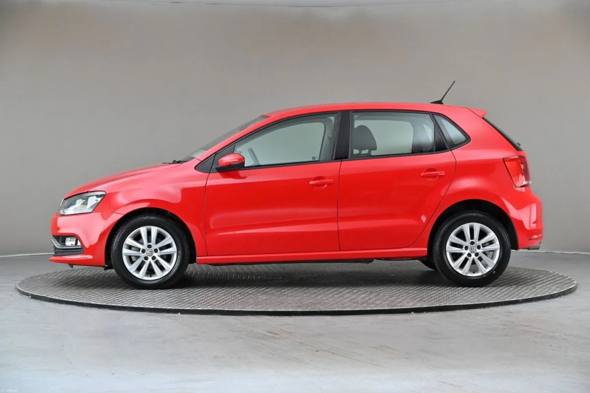 Volkswagen Polo 1.2 TSI DSG COMFORTLINE **ANDROID - Image 5
