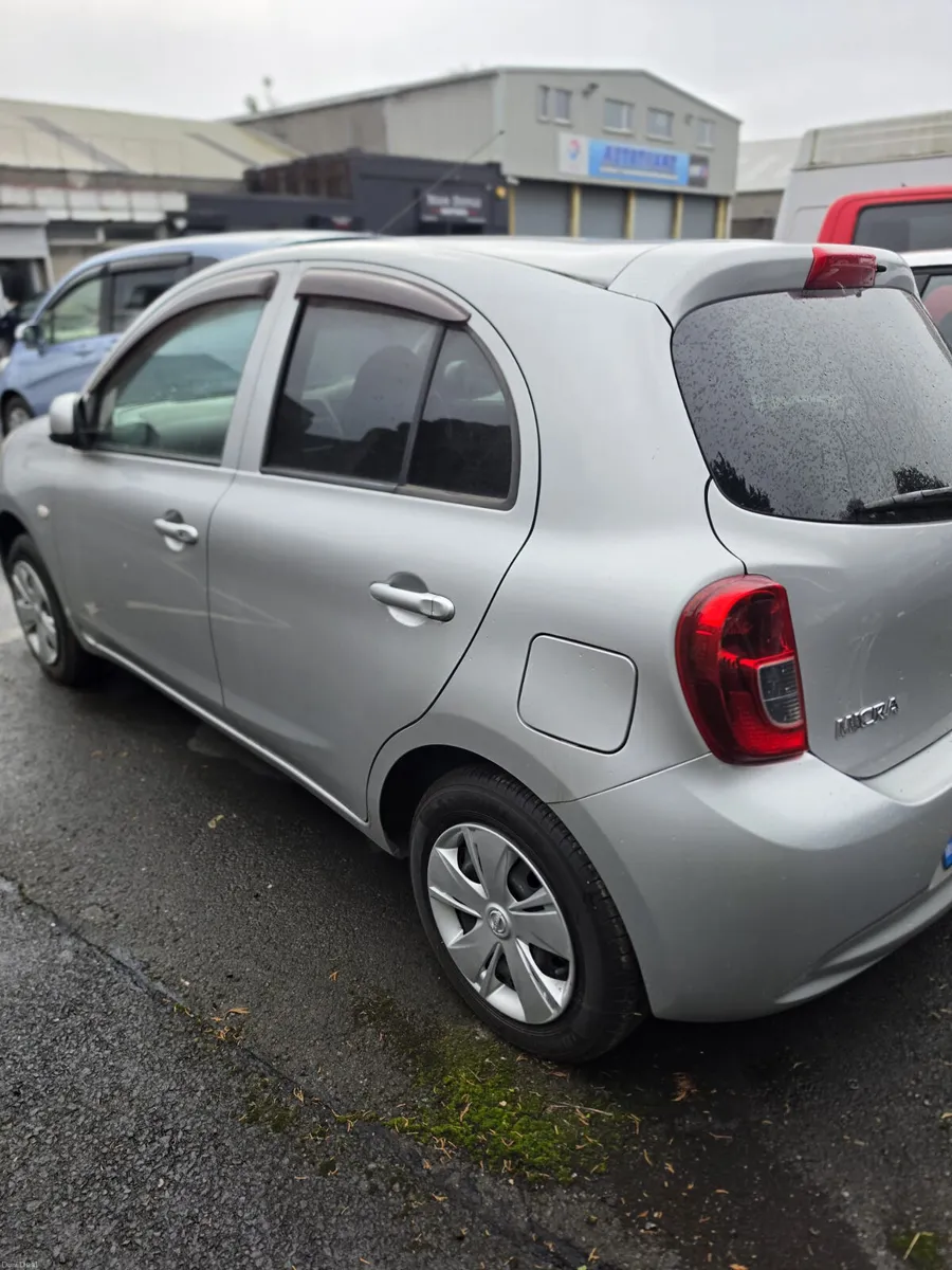 Nissan March 2017 automatic - Image 4