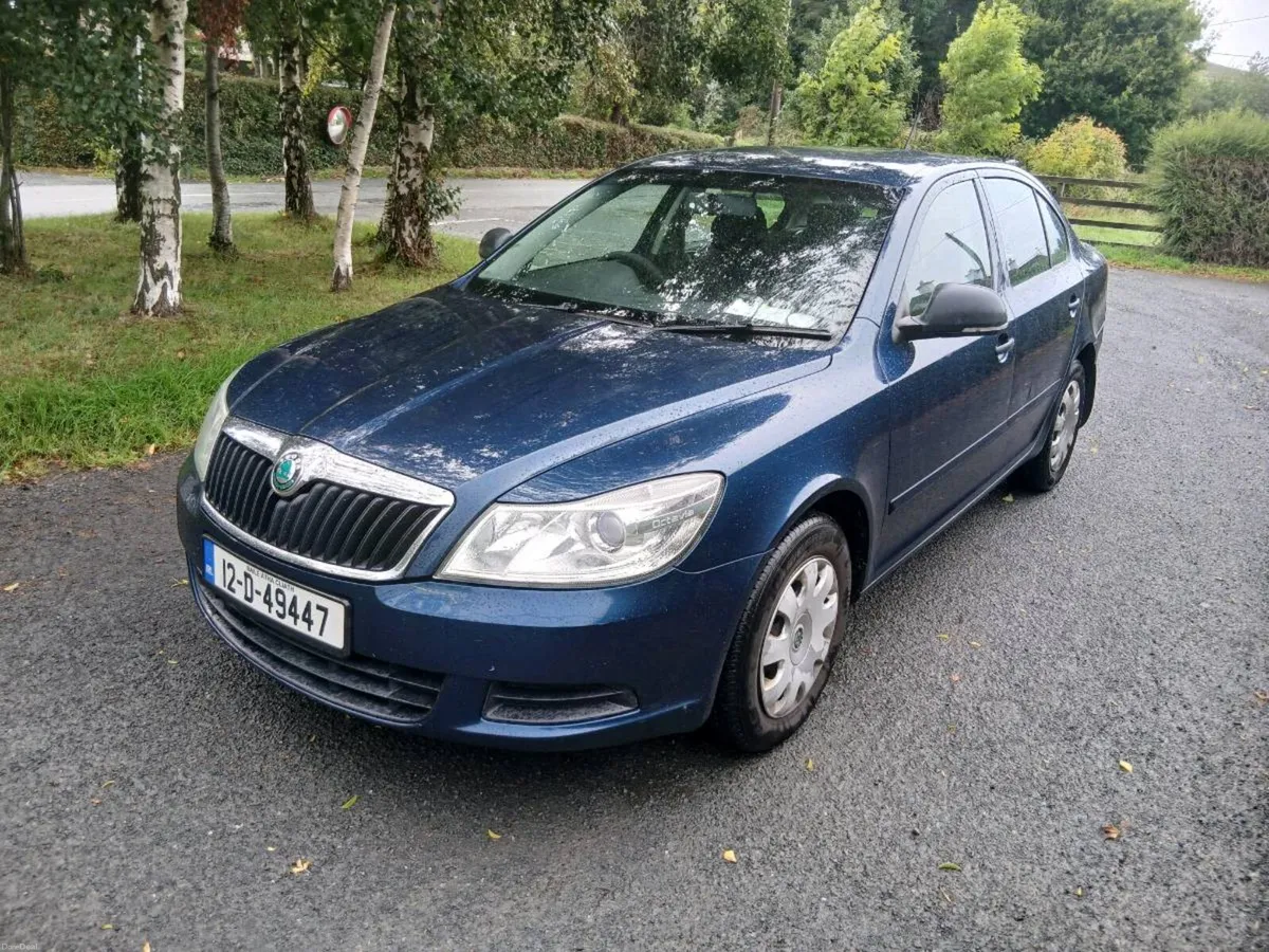 12 SKODA OCTAVIA 1.6 DIESEL NEW NCT TILL 4/27 - Image 2
