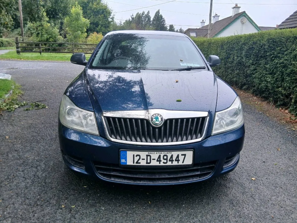 12 SKODA OCTAVIA 1.6 DIESEL NEW NCT TILL 4/27 - Image 3