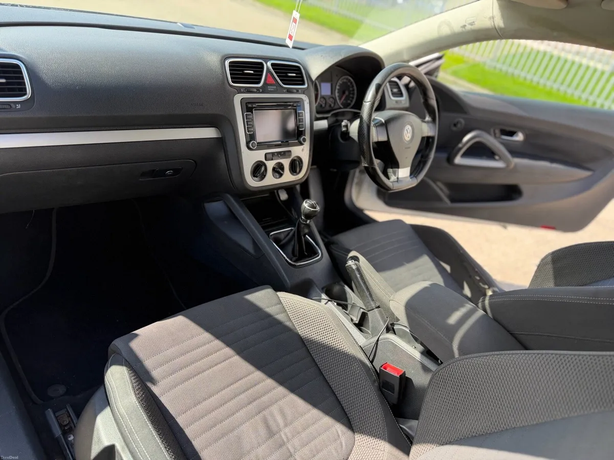 Volkswagen Scirocco - Image 6