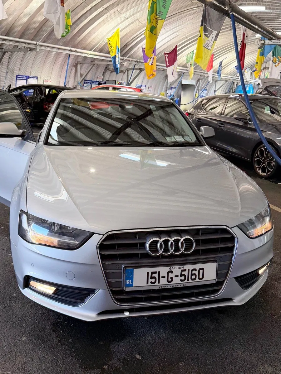Audi A4 2015 - Image 2