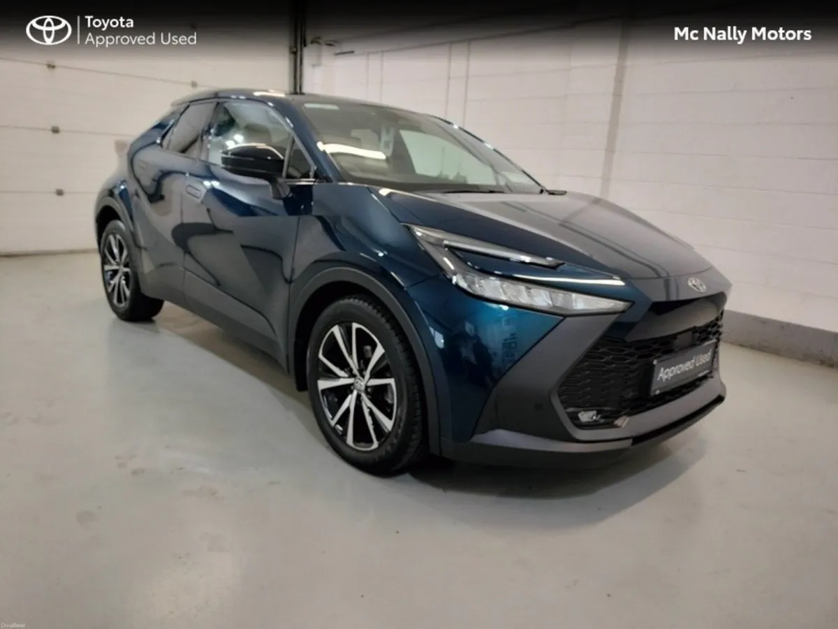 Toyota C-HR HYBRID SPORT - Image 1