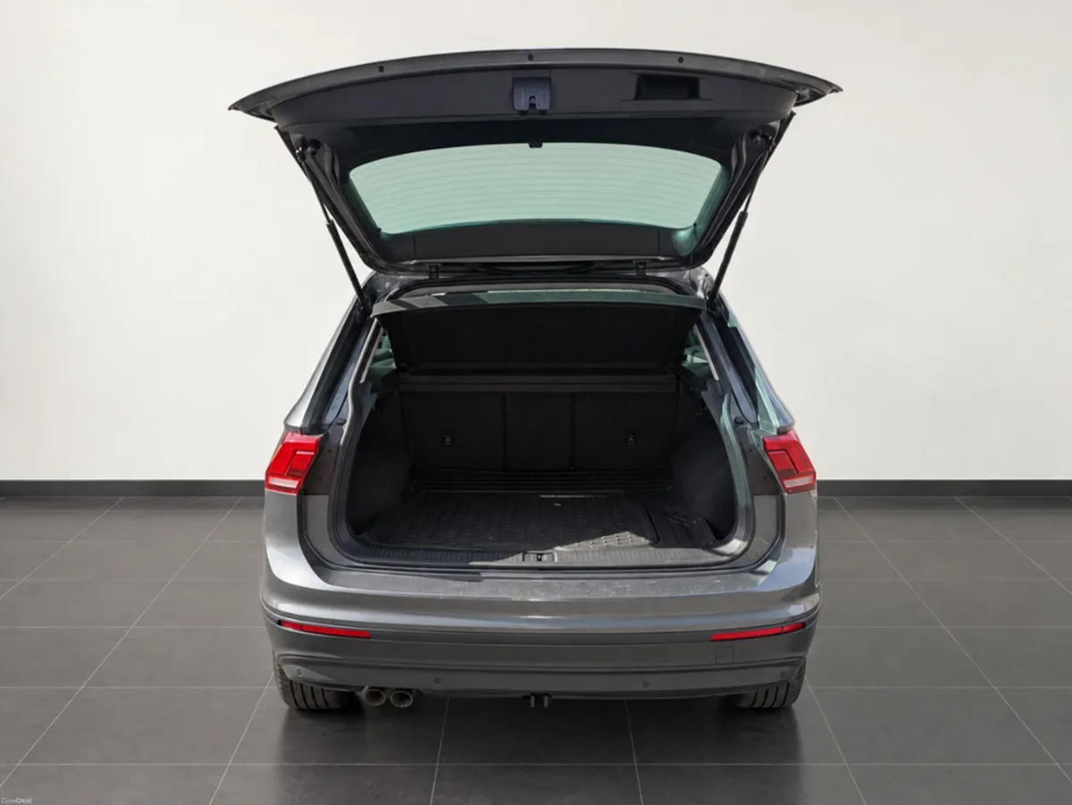 Volkswagen Tiguan COMFORTLINE 2.0 TDI AUTO *FRESH - Image 5