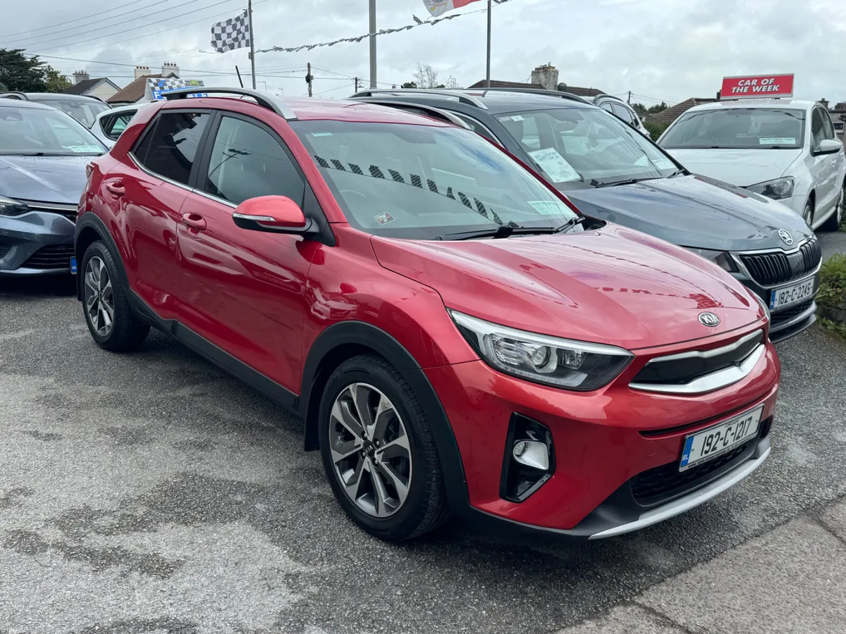 Kia Stonic low mileage petrol - Image 3