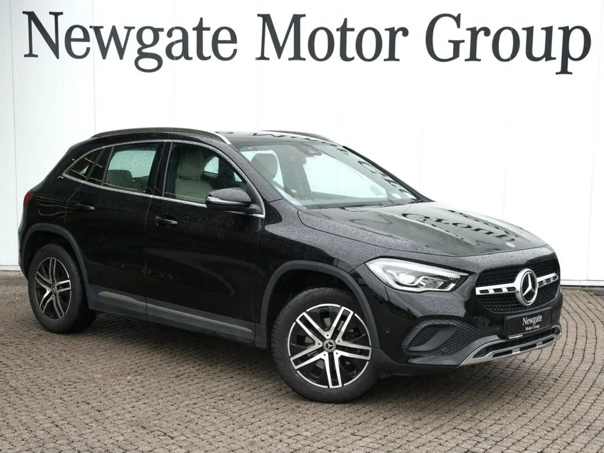 Mercedes-Benz GLA D 5DR Auto - Image 3