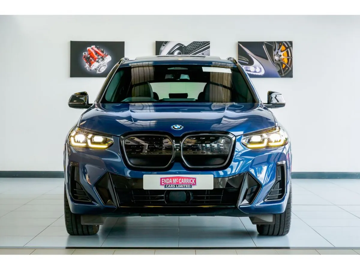 BMW iX3 M SPORT PRO, ROOF, COMFORT, TECH, HARMON K - Image 5