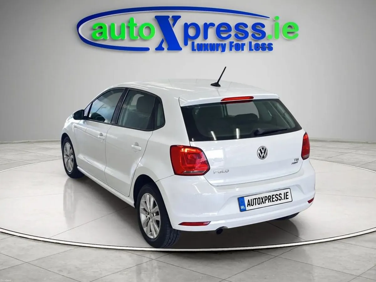 Volkswagen Polo 1.2 TSI COMFORT, Automatic - Image 3