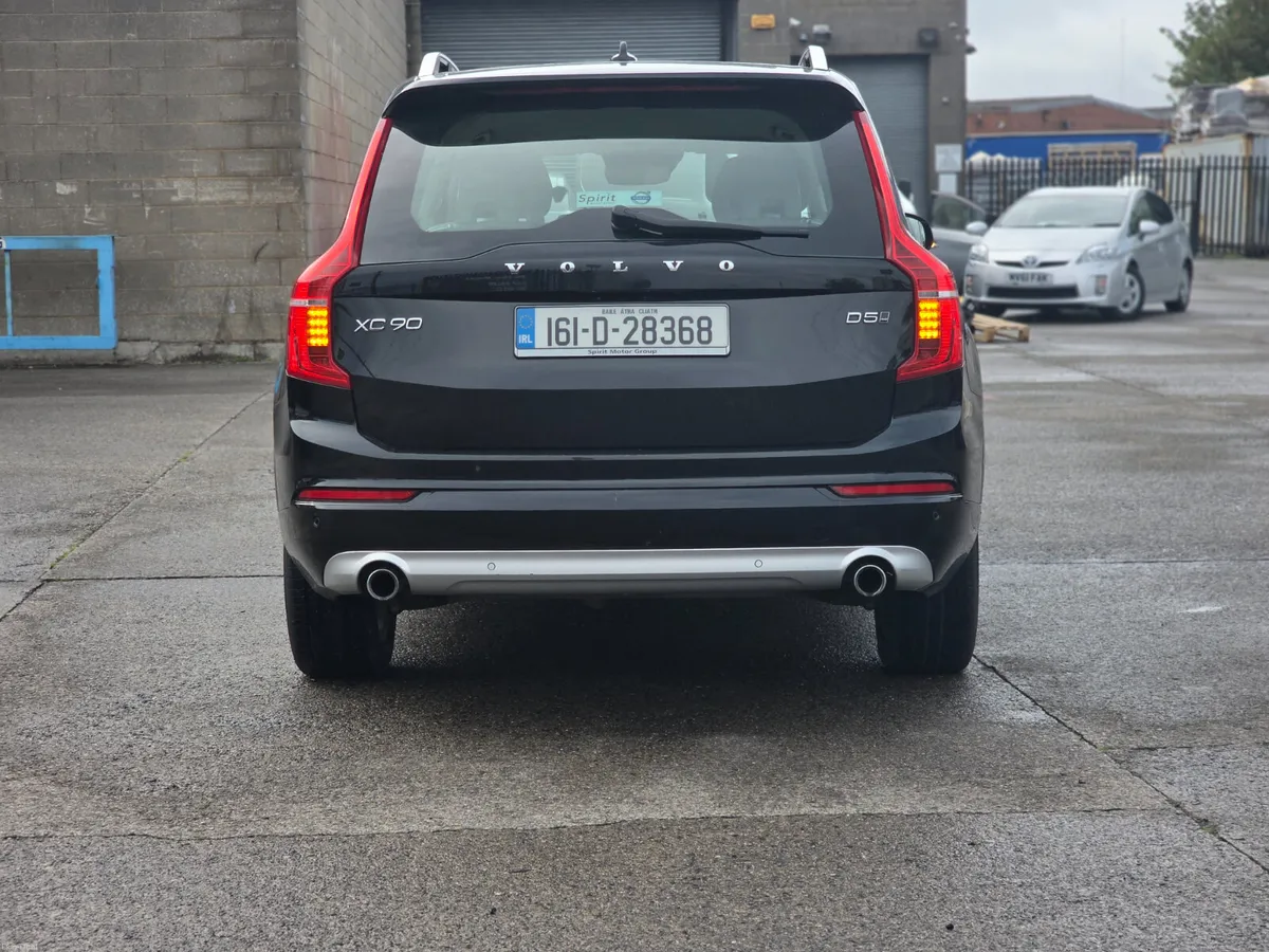 Volvo XC90 2.0 AWD Momentum - Image 5