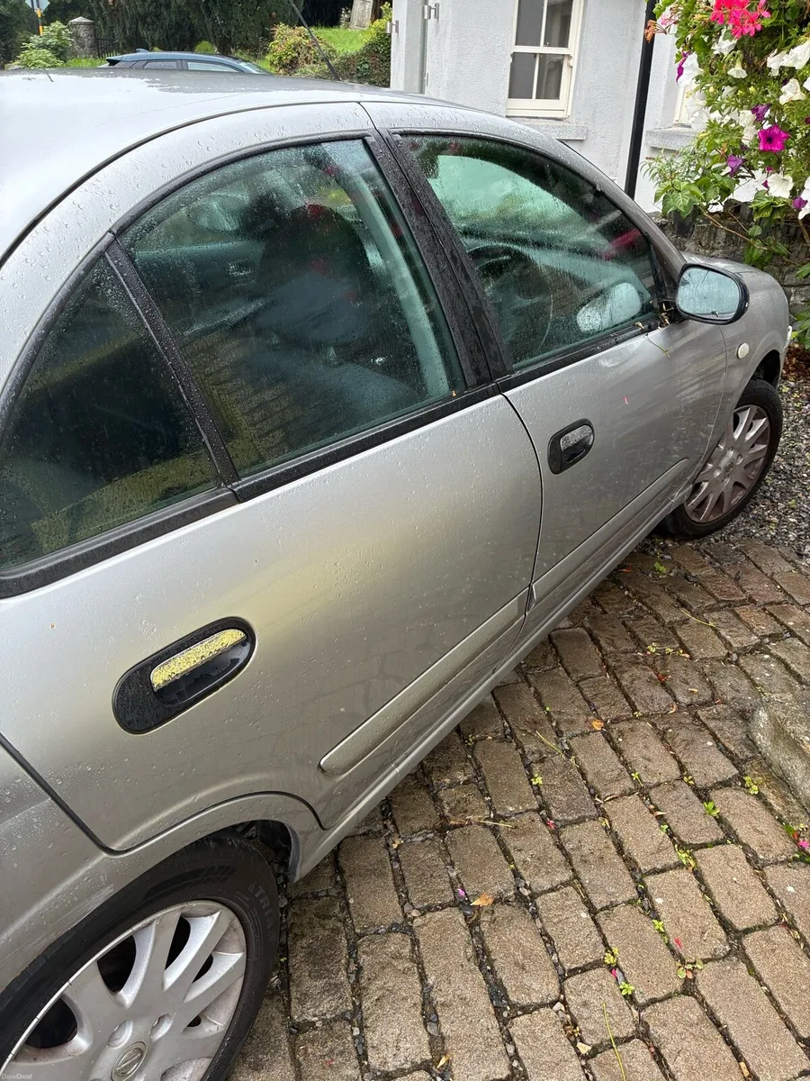 Nissan Almera,low mileage,new clutch. - Image 1