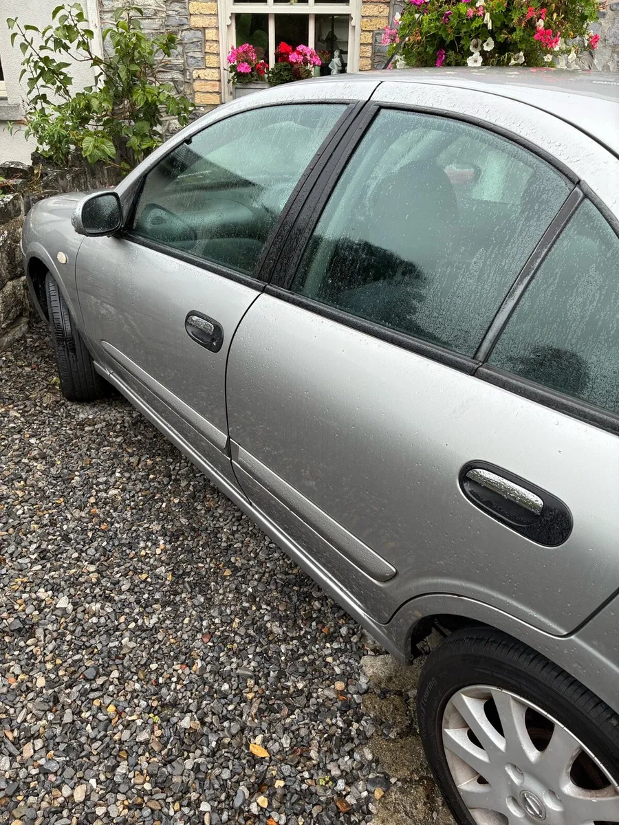 Nissan Almera,low mileage,new clutch. - Image 3