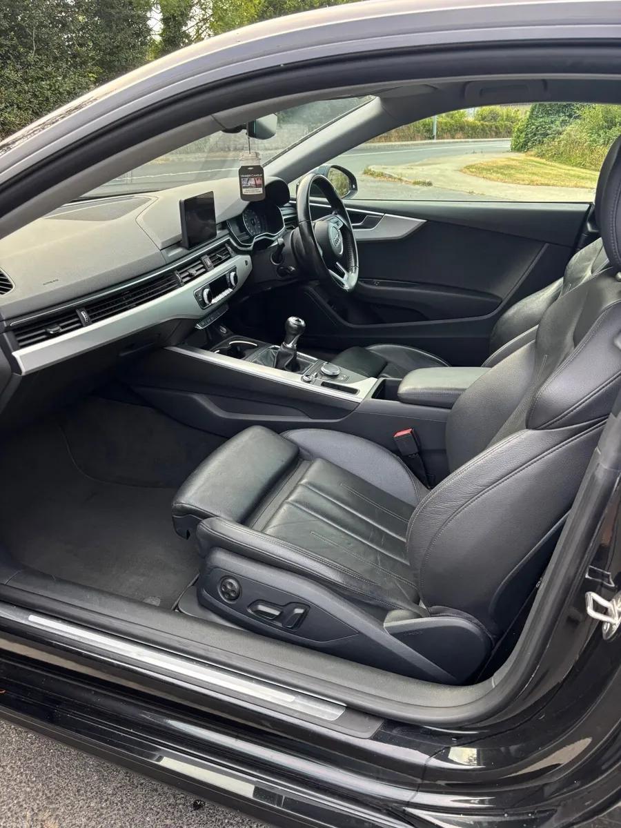 Audi A5 2017 - Image 4