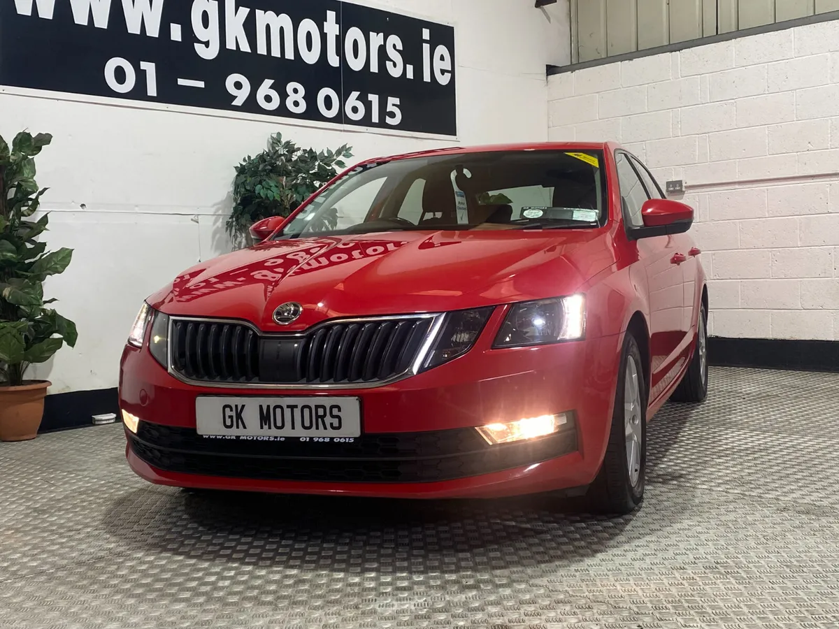 Skoda Octavia 2018//DSG//FINANCE AVAILABLE - Image 2
