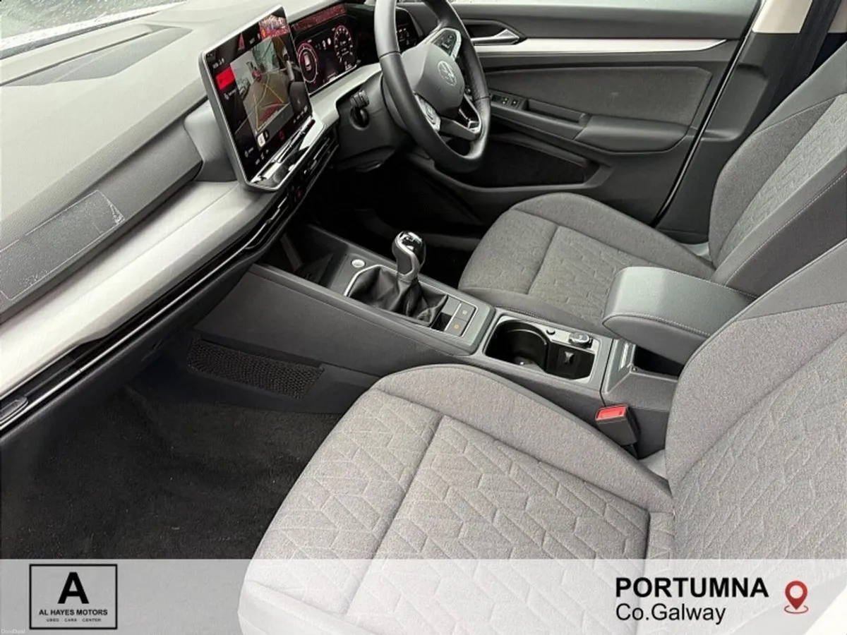 Volkswagen Golf EDITION 75 2.0 TDI 116HP - Image 4
