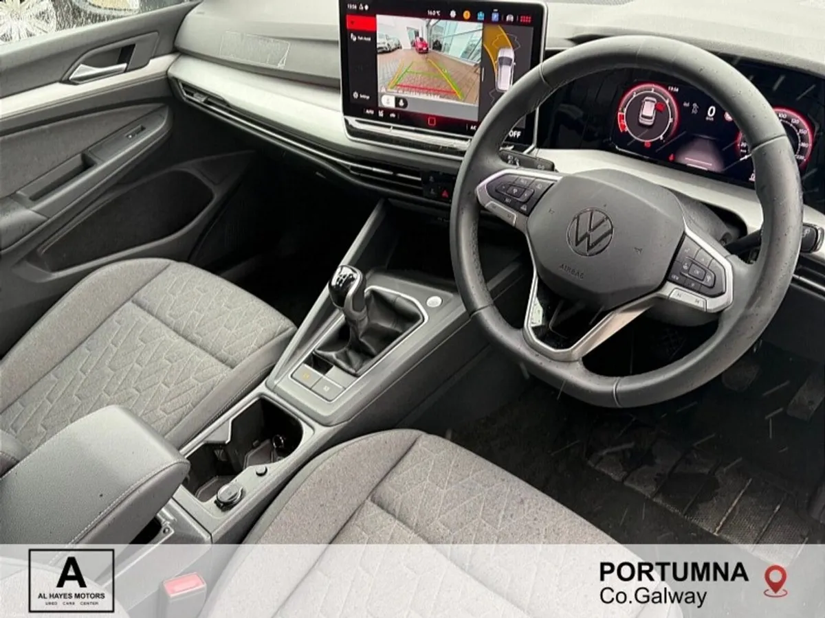 Volkswagen Golf EDITION 75 2.0 TDI 116HP - Image 2