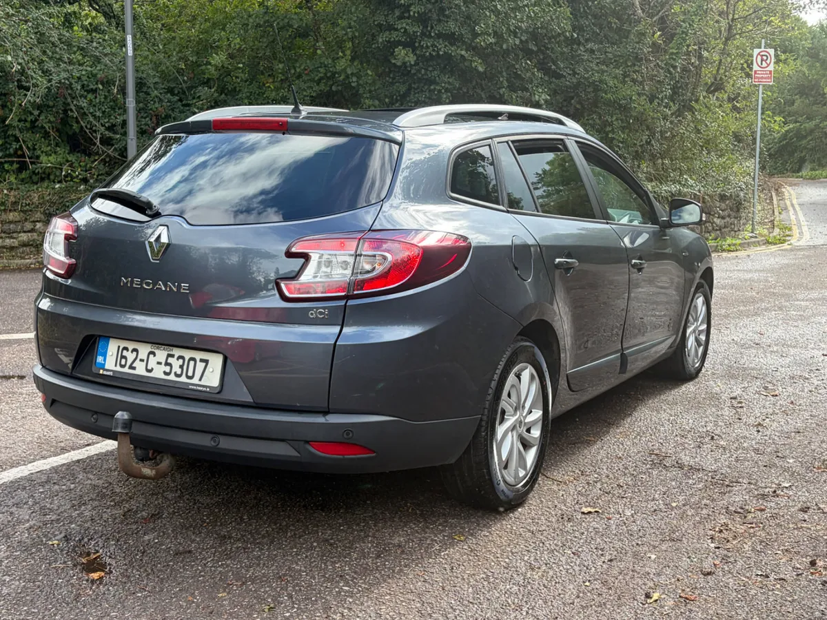 Renault Megane 2016 * NCT PAN ROOF - Image 3