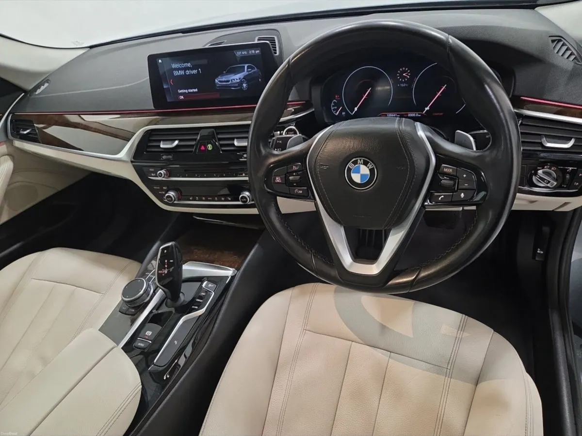 BMW 5-Series 520d SE Saloon - Image 6