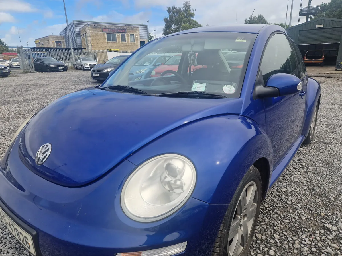 Volkswagen Beetle 2008 - Image 6