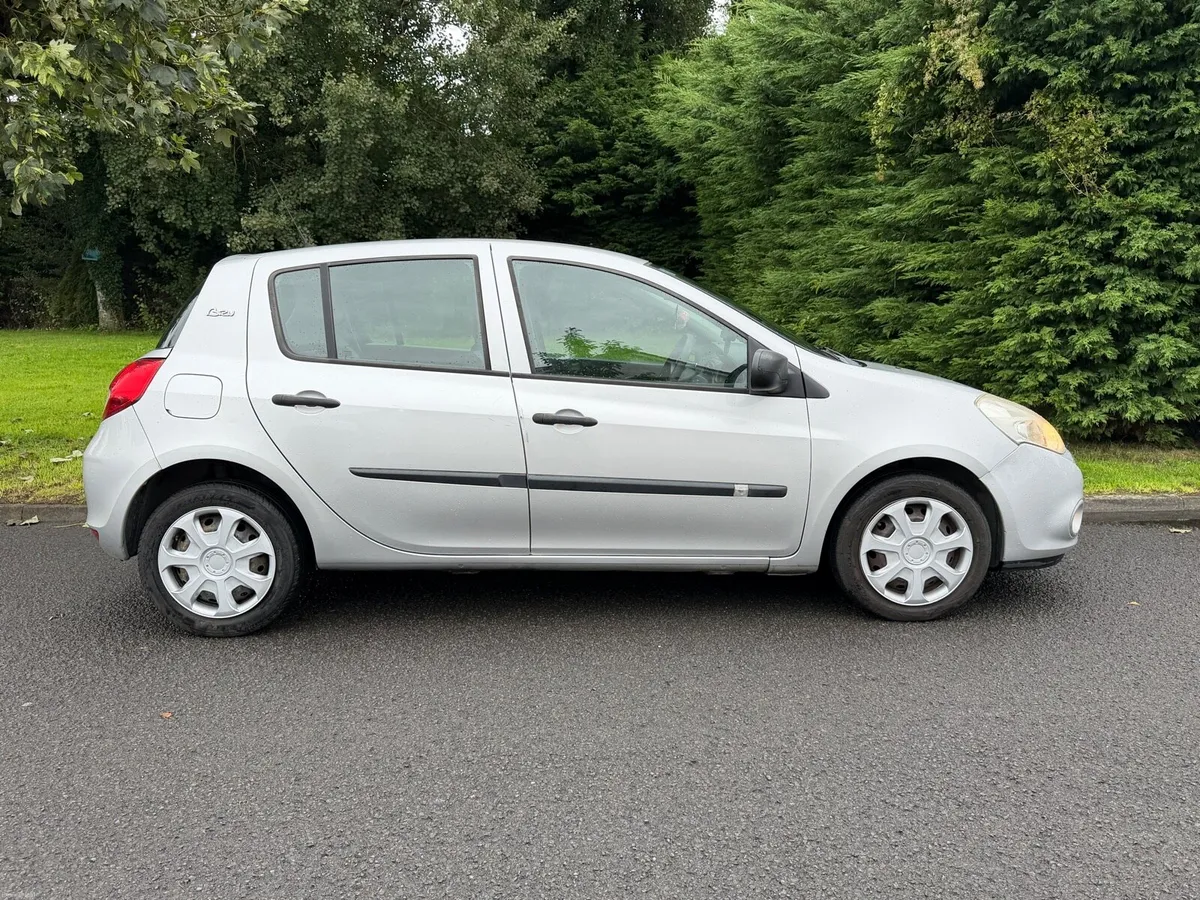 2011 Renault Clio - 1.2 Petrol - New NCT 09/2027 - Image 5