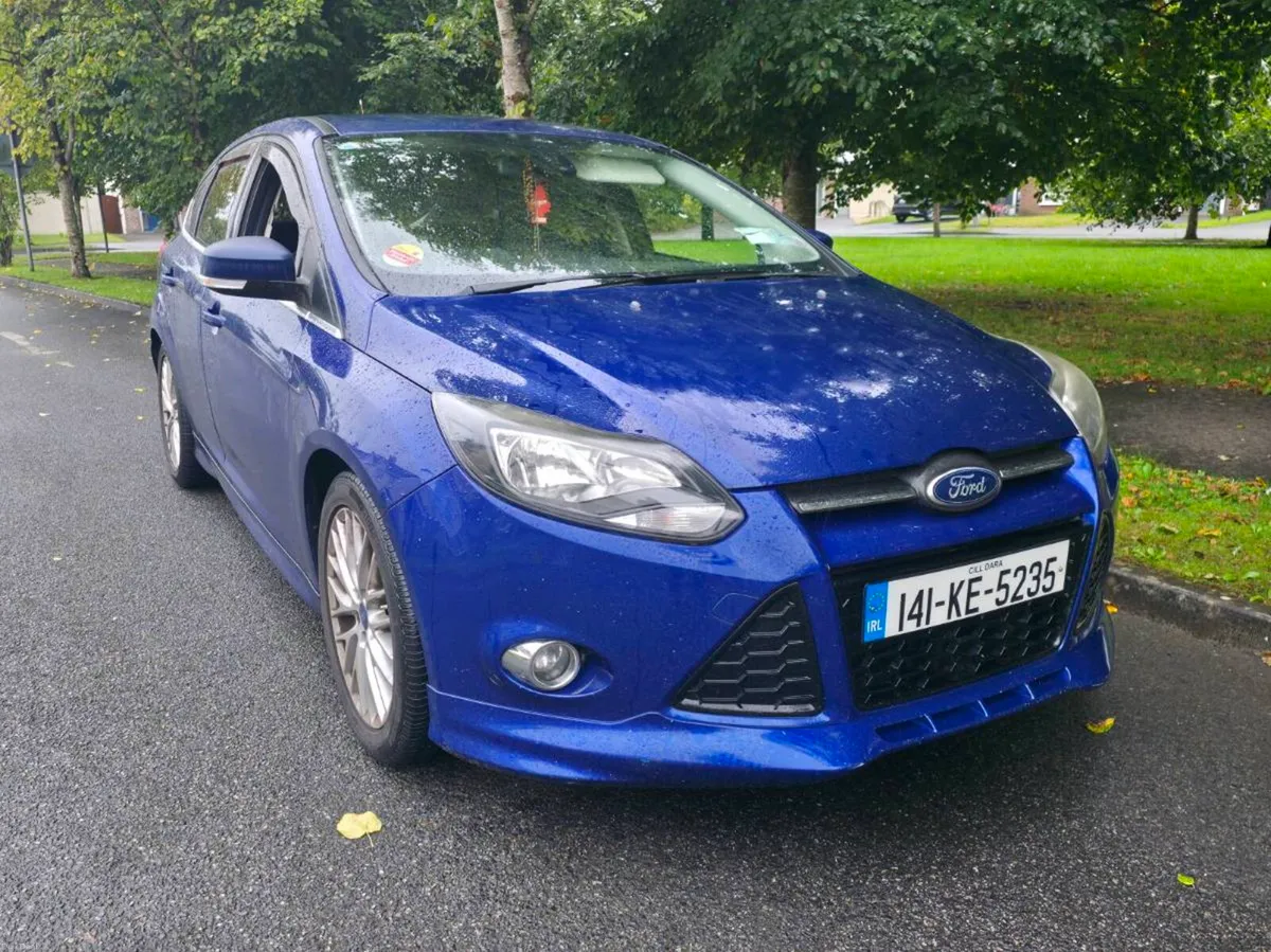 Ford Focus Zetec Ecoboost 1 ltr - Image 1