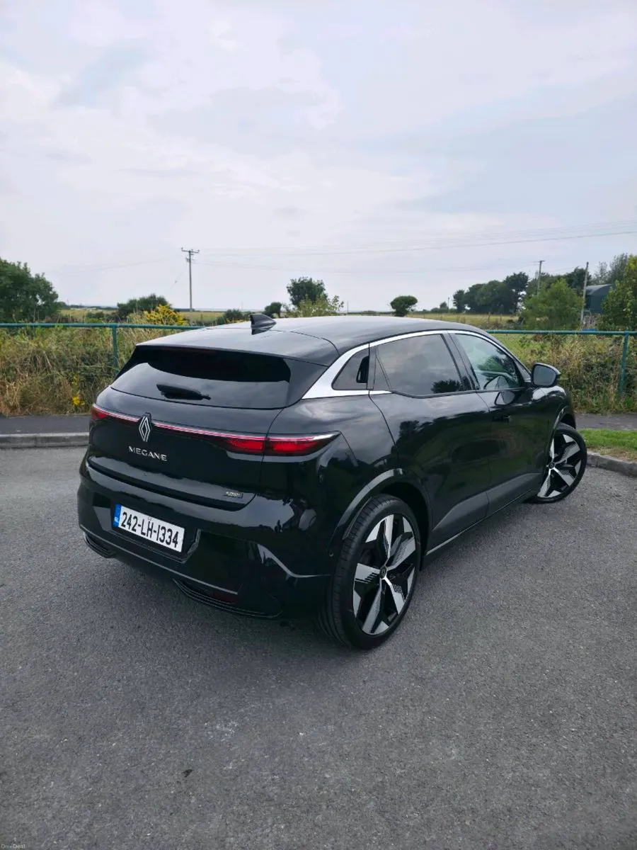 ⚫️2024 Renault Megane E-Tech EV60 220hp Techno+⚫️ - Image 4
