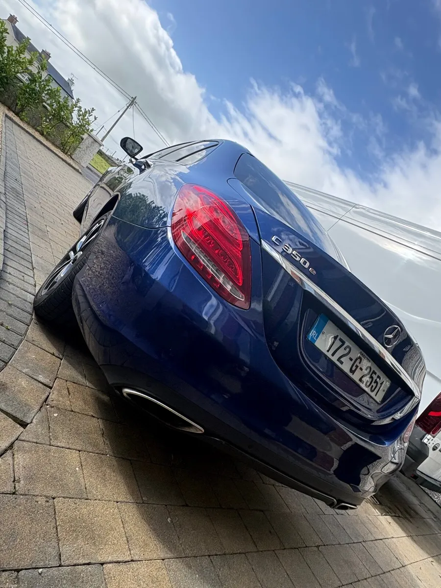 Mercedes-Benz C-Class 2017 - Image 6