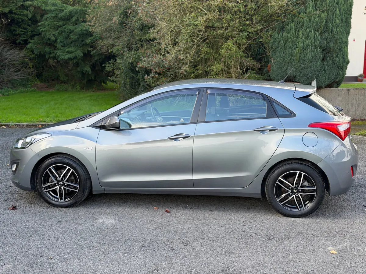 Hyundai i30 2016/Auto/127k km - Image 3
