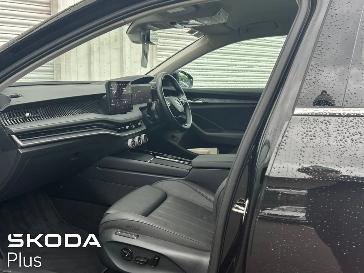 Skoda Superb SELECTION + 2.0 TDI 150 BHP DSG - Image 4