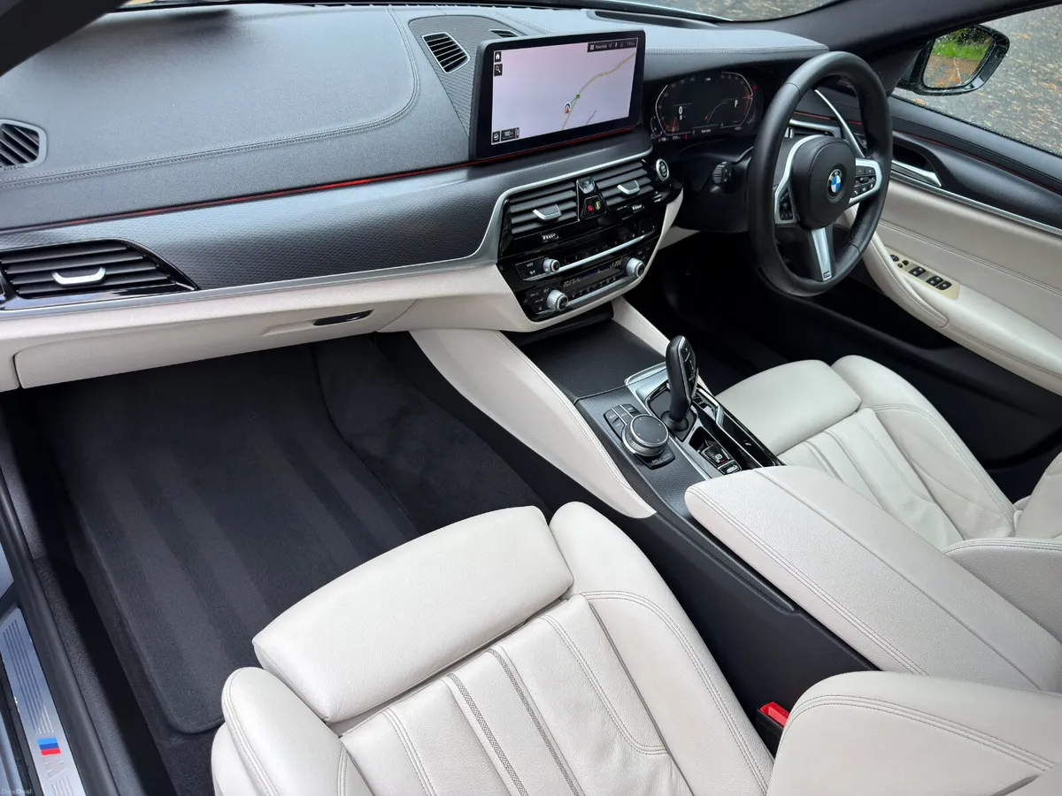 2021 BMW 5-Series 520d M Sport Pro technology pack - Image 6