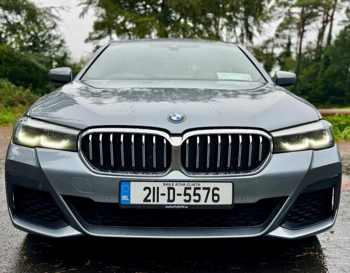 2021 BMW 5-Series 520d M Sport Pro technology pack - Image 2