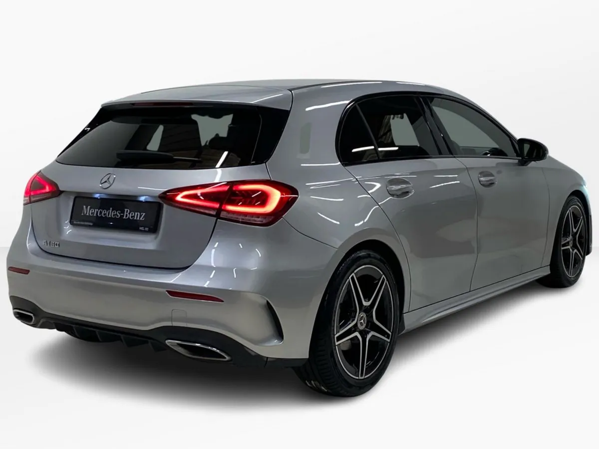 Mercedes-Benz A-Class A 180 Auto AMG Light & Night - Image 3