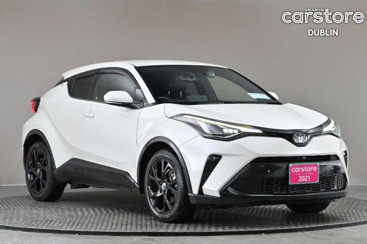 Toyota C-HR 1.8 HYBRID **HALF LEATHER**360 PAN CAM - Image 1
