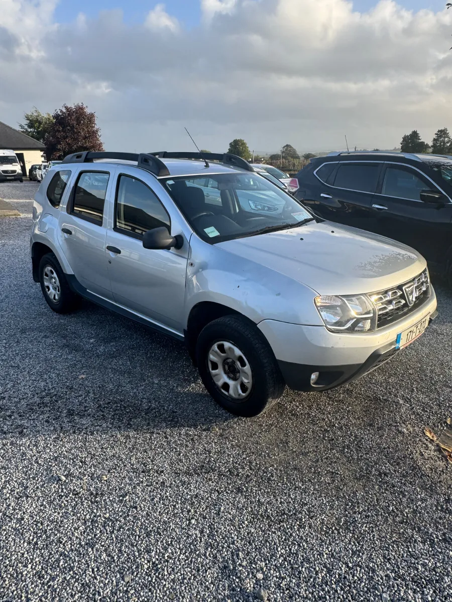 Dacia Duster 2017 1.5 diesel - Image 2