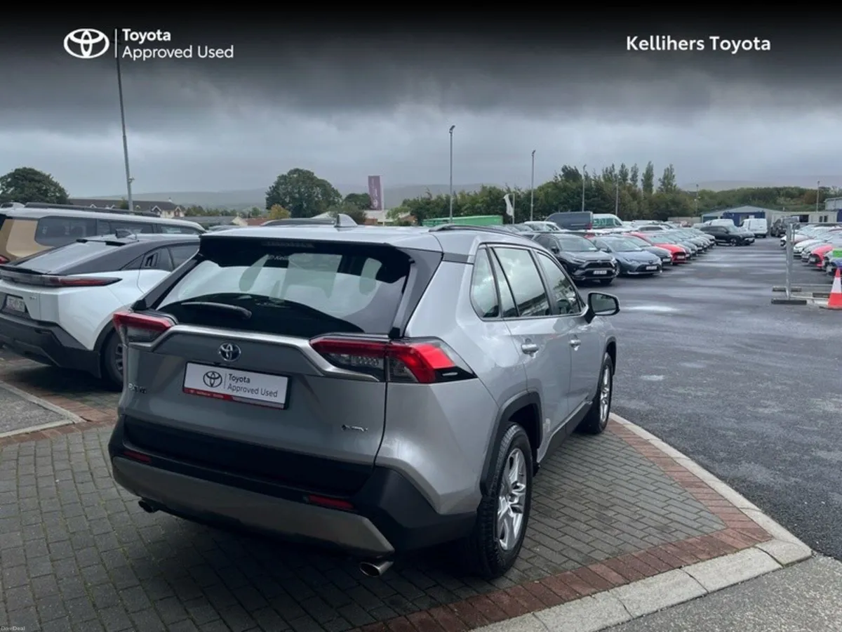 Toyota RAV4 HYBRID ELECTRIC LUNA - Image 2