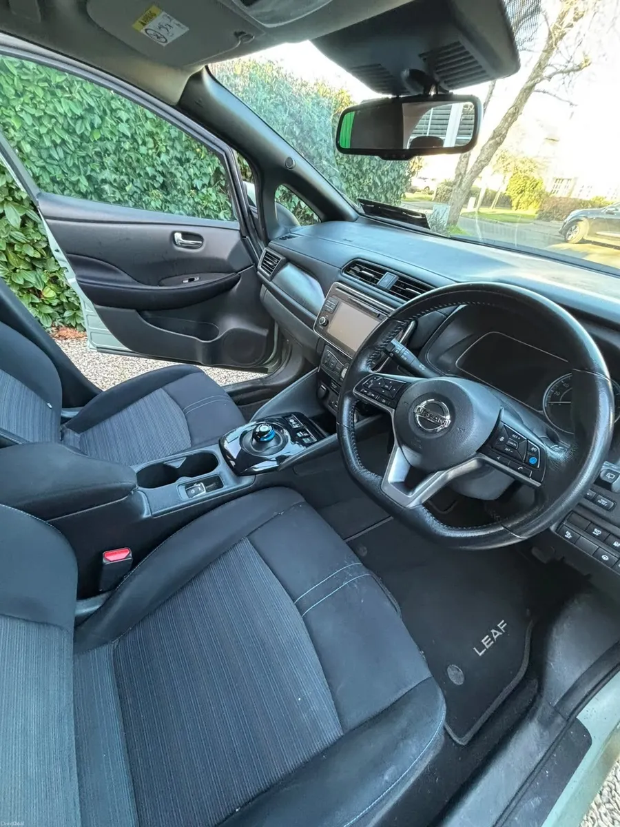 Nissan Leaf 2018 - Image 5