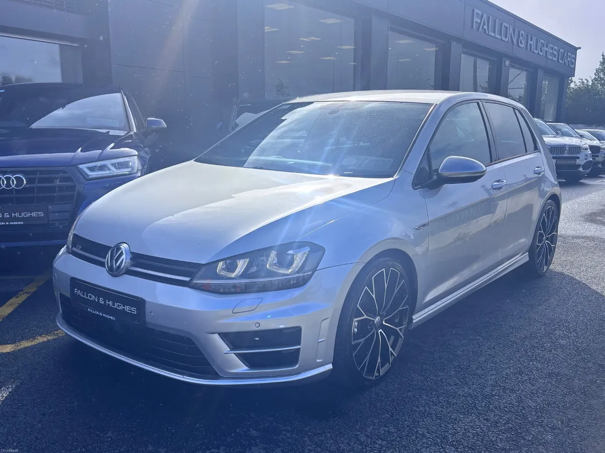 VOLKSWAGEN GOLF 2.0 TSI R 300PS / 4 MOTION /MANUAL - Image 6