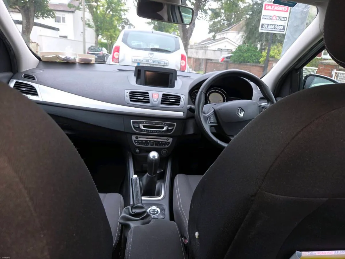 Car - Image 1
